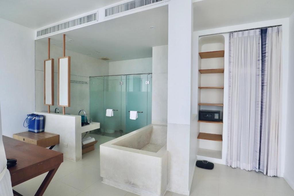 Bandara Villas Phuket