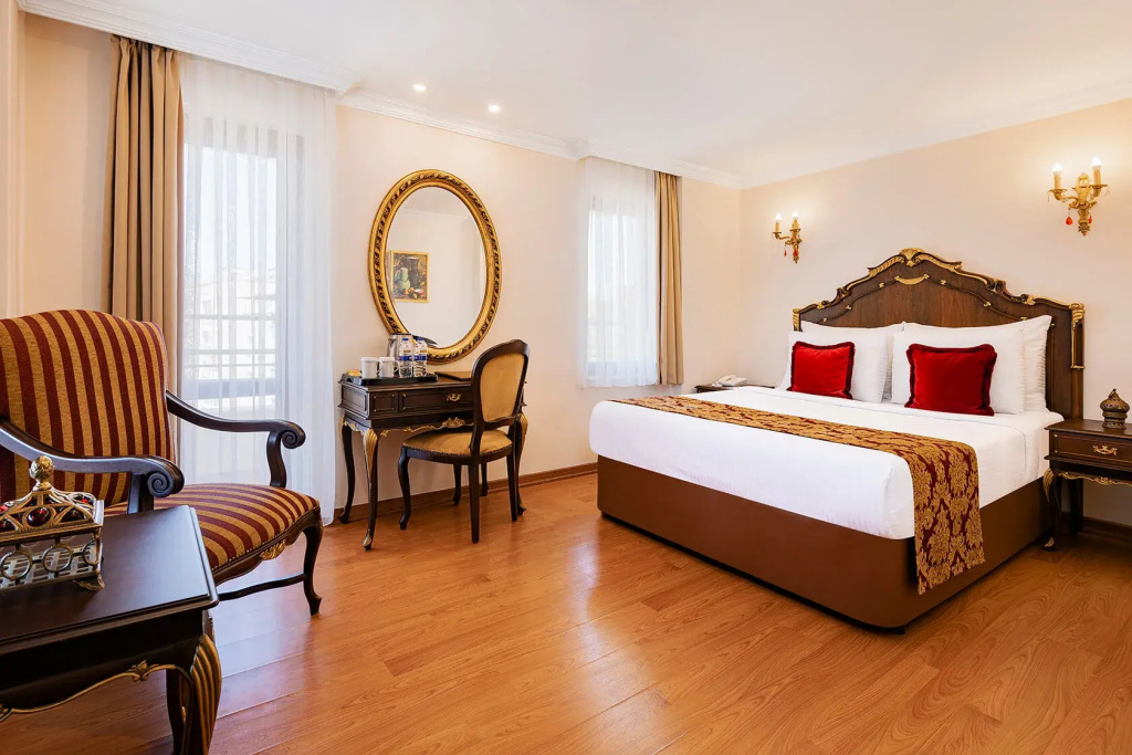 Standard Double room (full double bed)