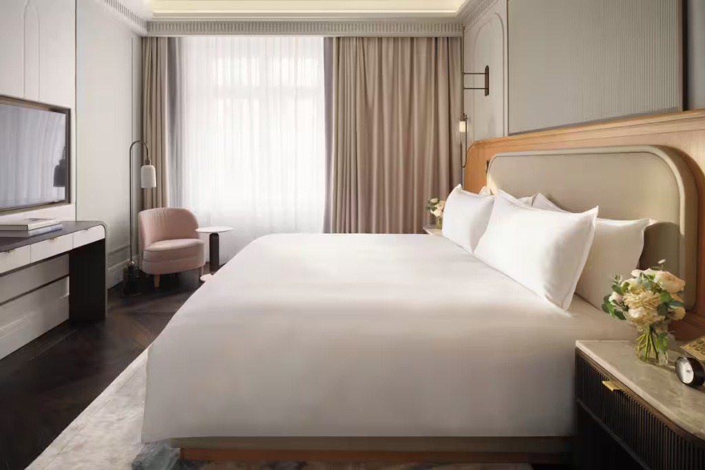 Premier Double Suite (full double bed)