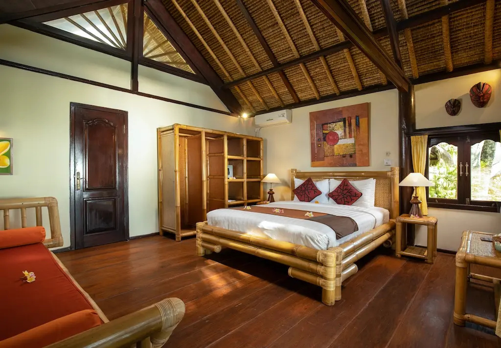Double Bungalow with sea view (full double bed)