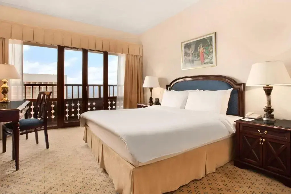 Cairo World Trade Center Hotel & Residences - Chambres