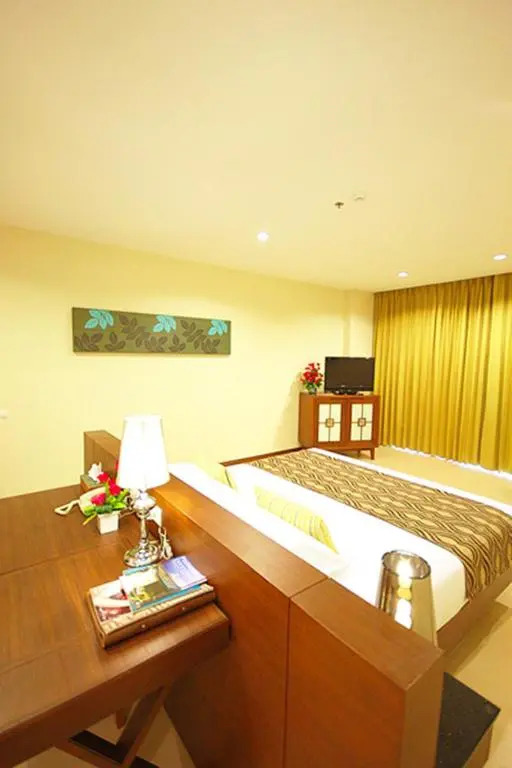 Двухместный номер с видом на сад двуспальная кровать в The Heritage Pattaya Beach Resort