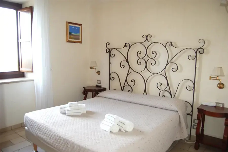 Multi “Piazzetta degli Orti” room