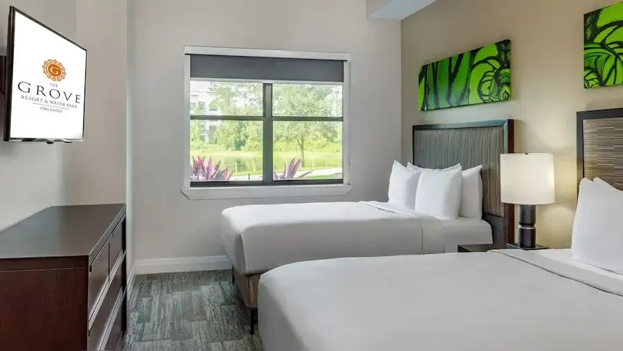 2 Bedrooms Superior View Grove Condo