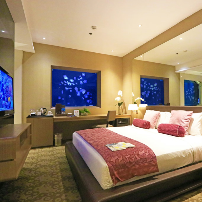 Jellies Aqua Double room (full double bed)