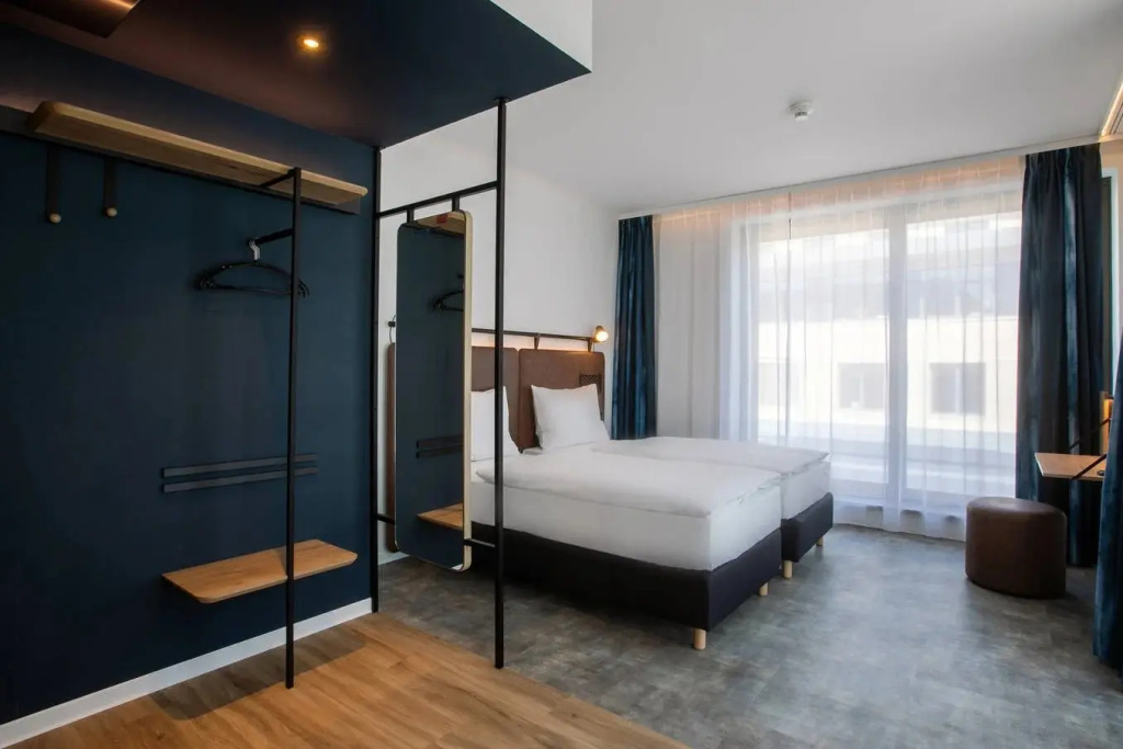 Superior Double room (full double bed)