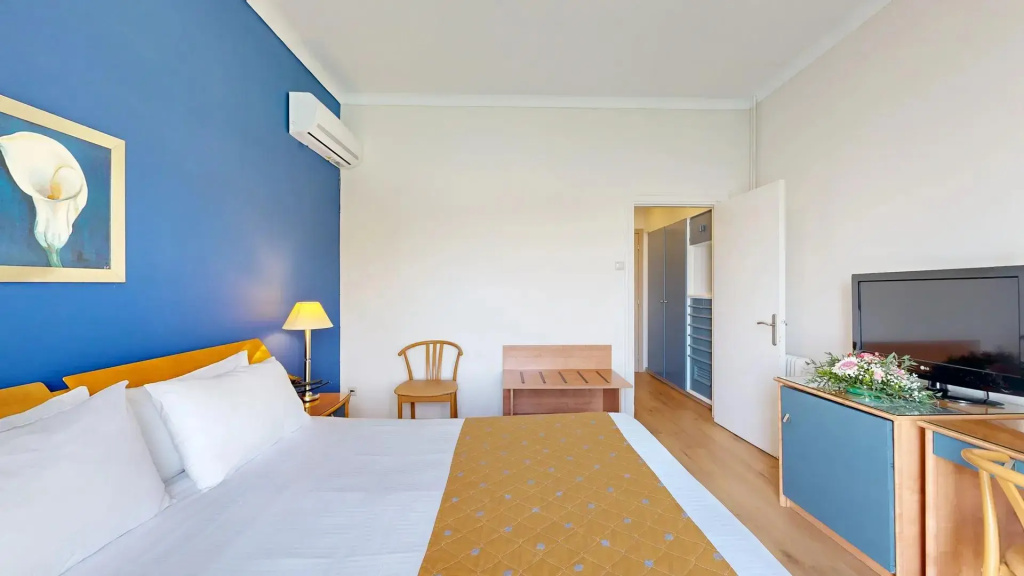 Lucy Hotel - Chambres