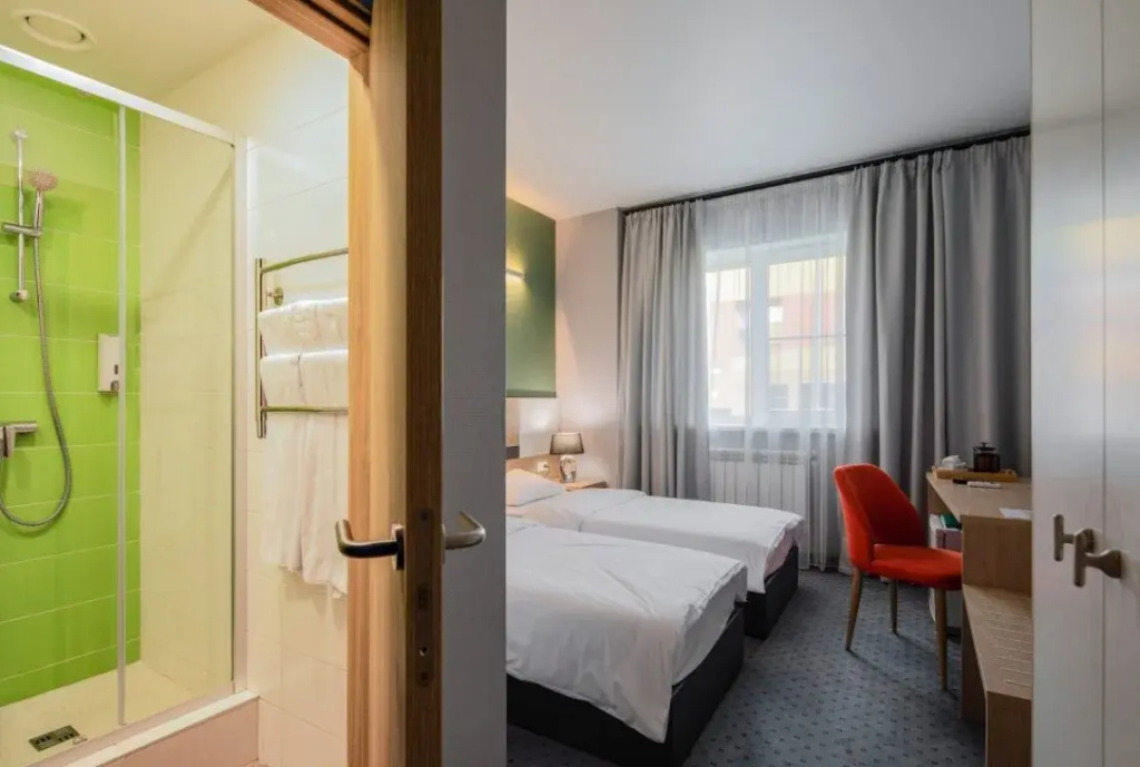 Superior Double room (full double bed)