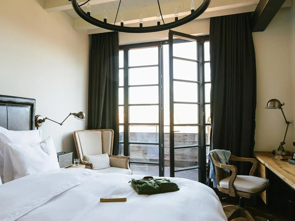 Hotel Rooms Hotel Tbilisi - Chambres