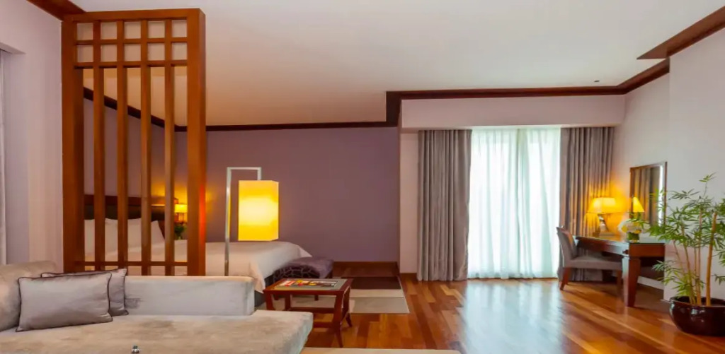 Flora Creek Deluxe Hotel Apartments