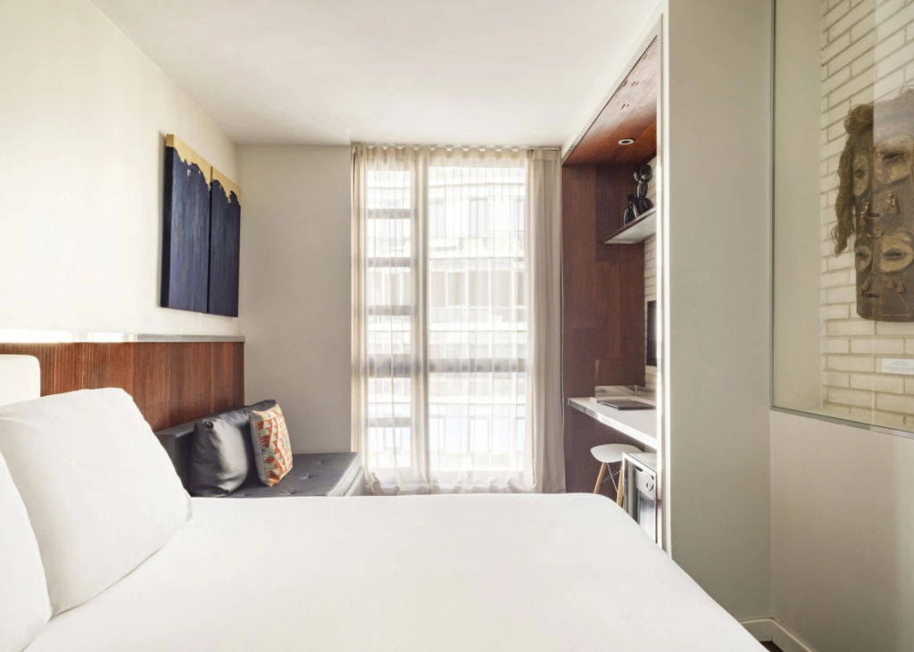 Superior Double room (full double bed)