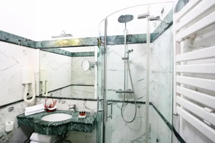Hotel Arcangelo - Chambres