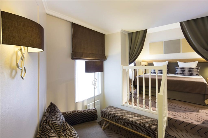 Double Junior Suite (full double bed)