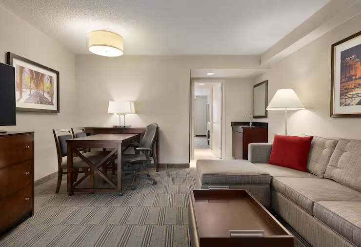 Embassy Suites by Hilton Chicago Lombard Oak Brook - Chambres