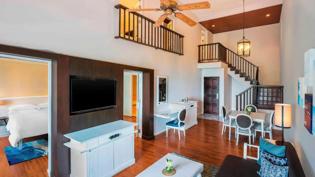 2 Bedrooms Suite with balcony and with sea view