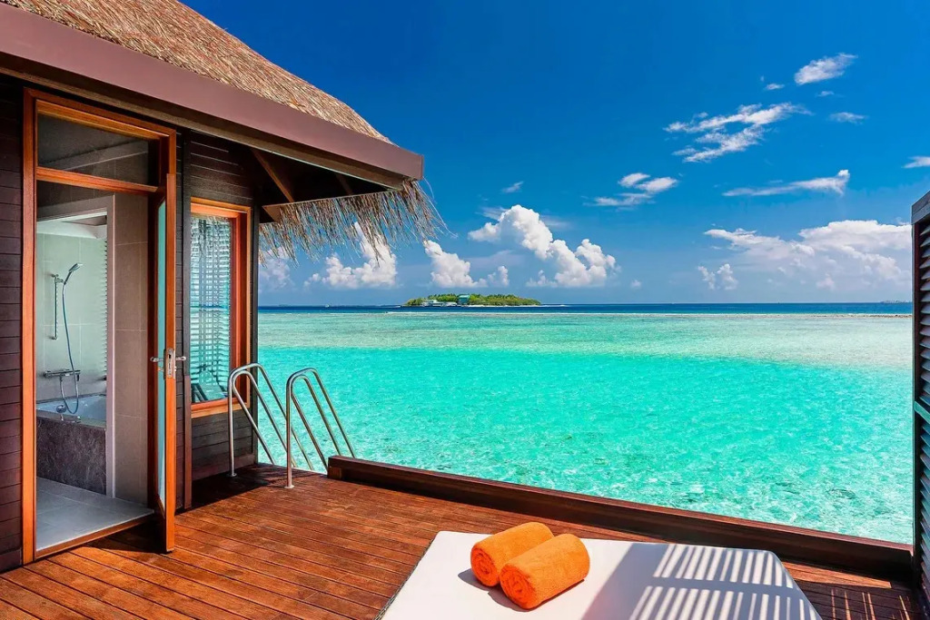 Sheraton Maldives Full Moon Resort & Spa