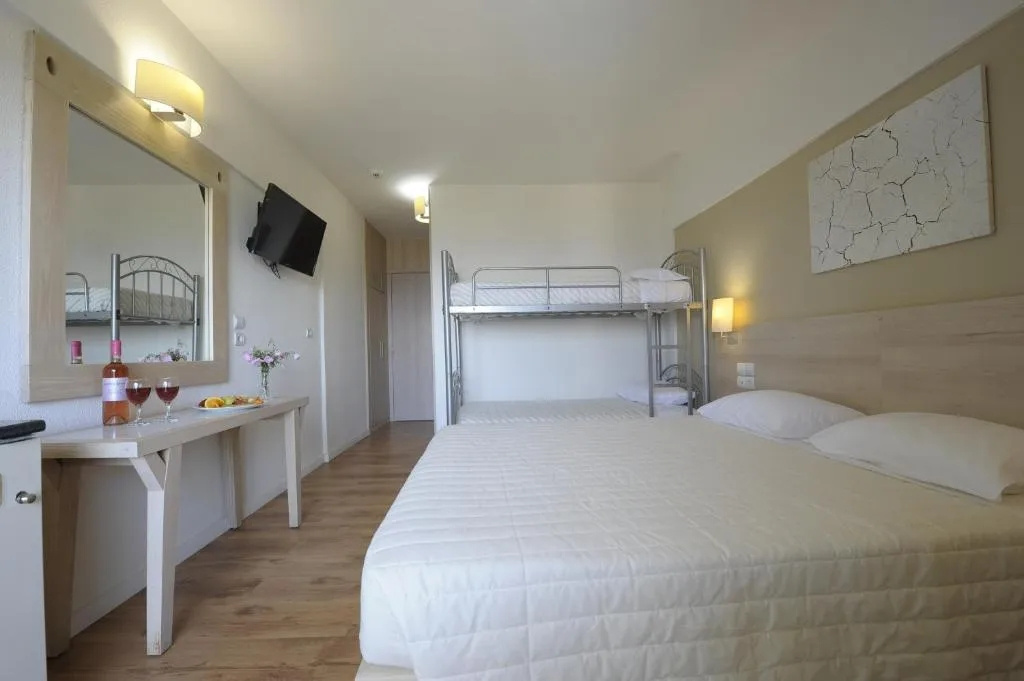 Family Double room (bunk bed)