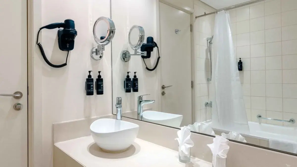 Metropolitan Al Mafraq Hotel - Chambres