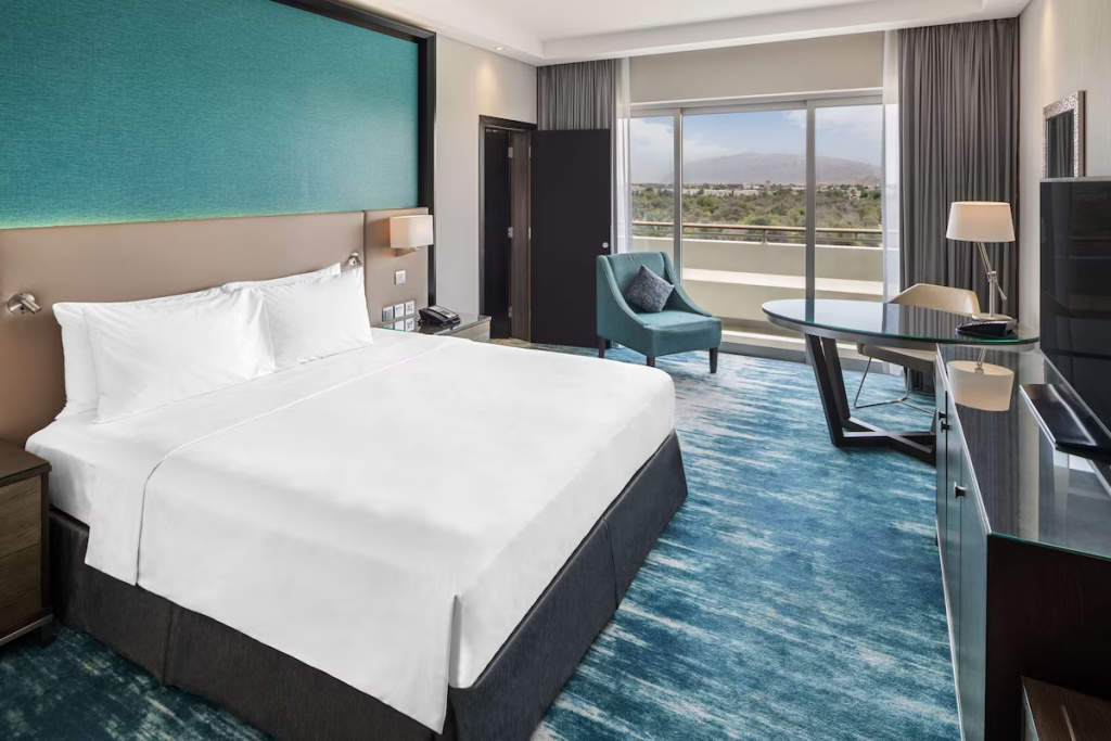 Double Suite with balcony (full double bed)