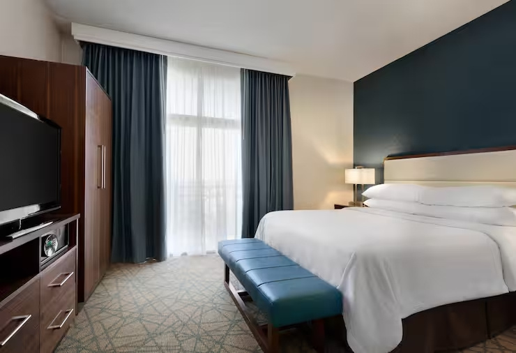 Embassy Suites by Hilton Brea North Orange County - Chambres