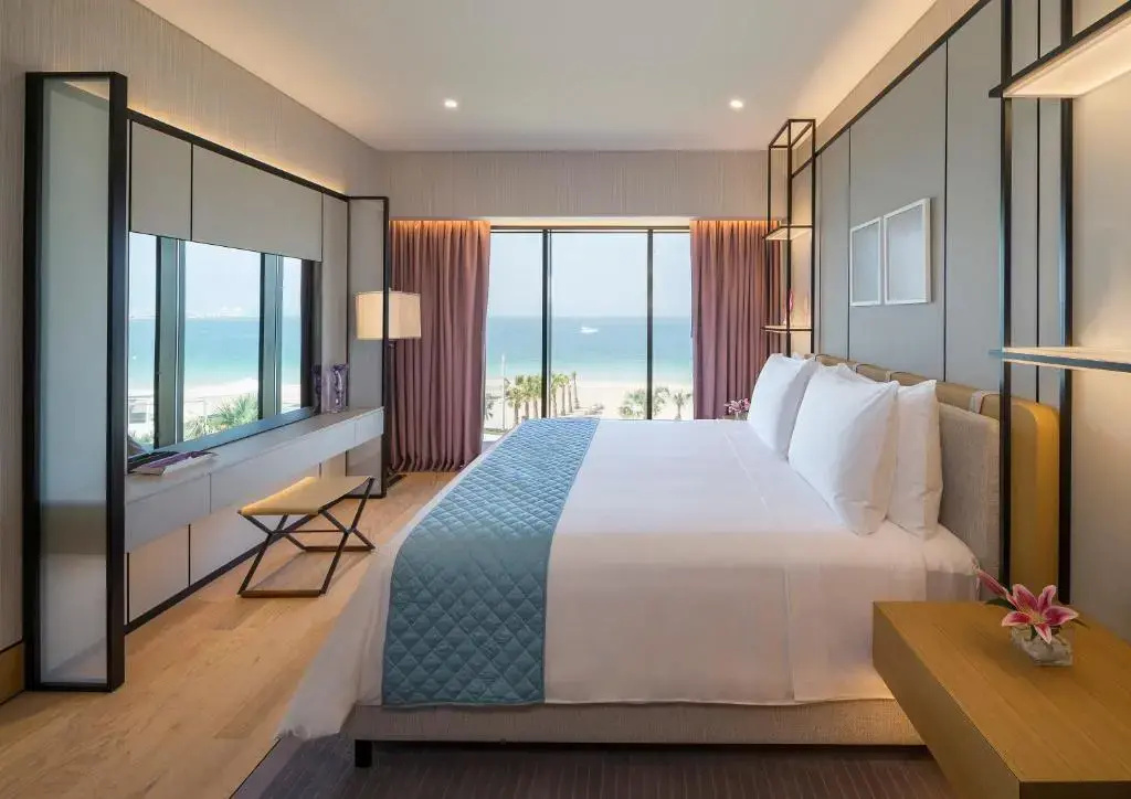 Deluxe Double room with sea view (full double bed)