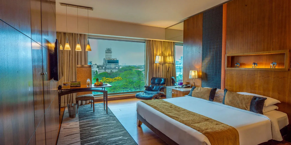 Premier Double room (full double bed)