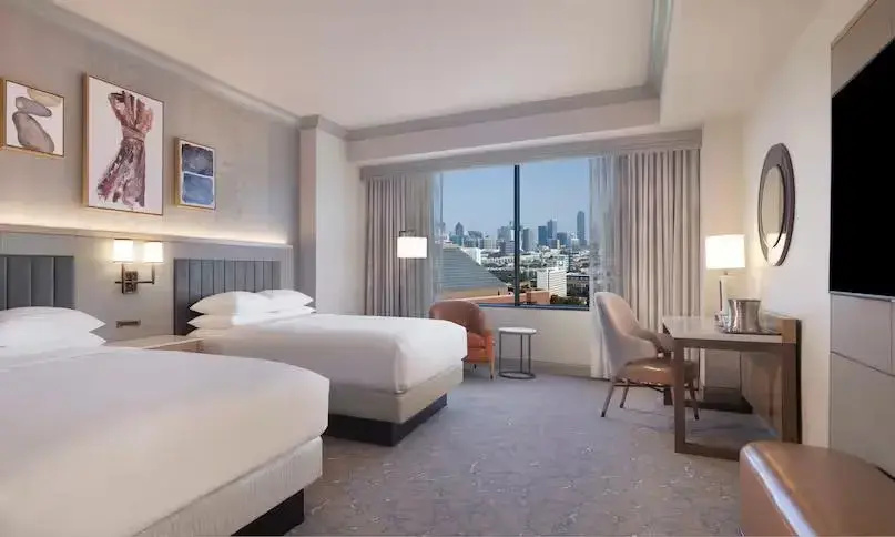 Tower Quadruple room with city view