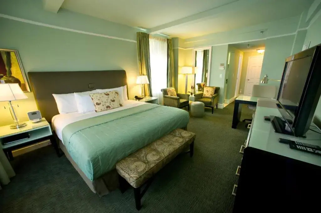 Executive Double Studio (full double bed)