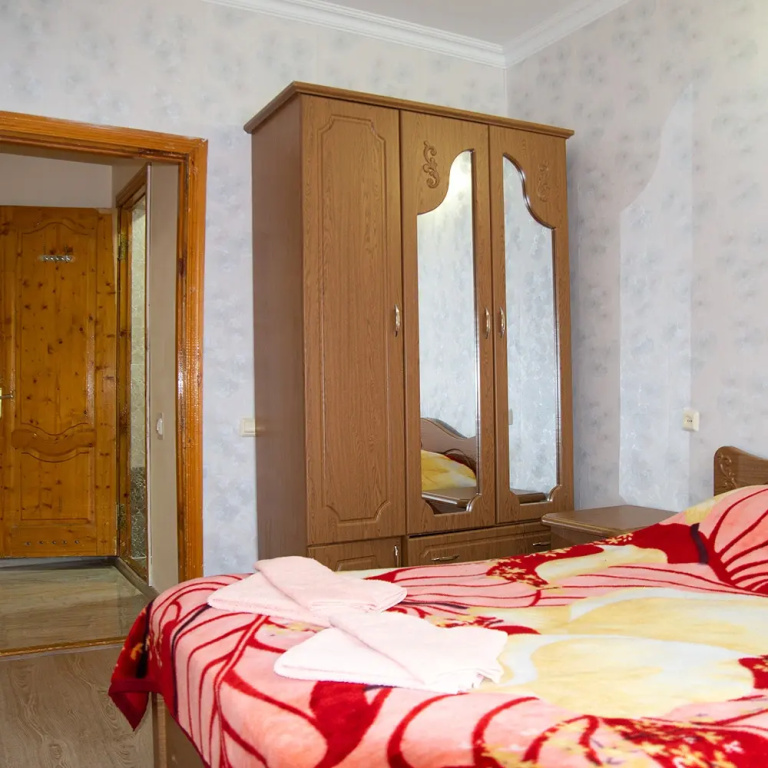 2 Bedrooms Quadruple room