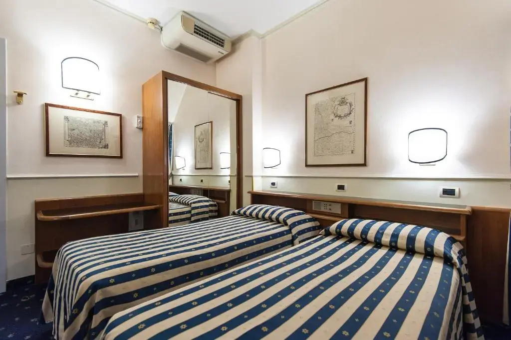 Hotel Flora - Chambres