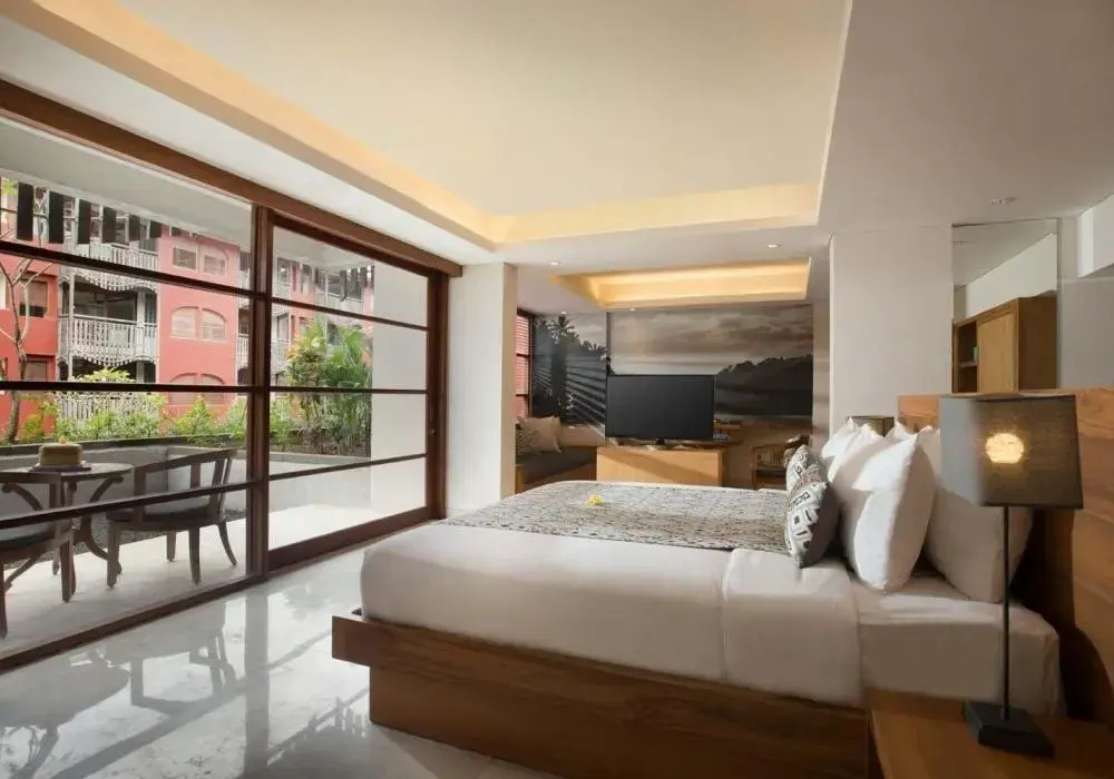 Double Junior Suite (full double bed)