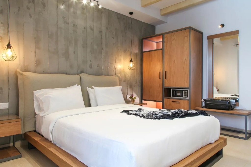Private Pool Double Suite (full double bed)