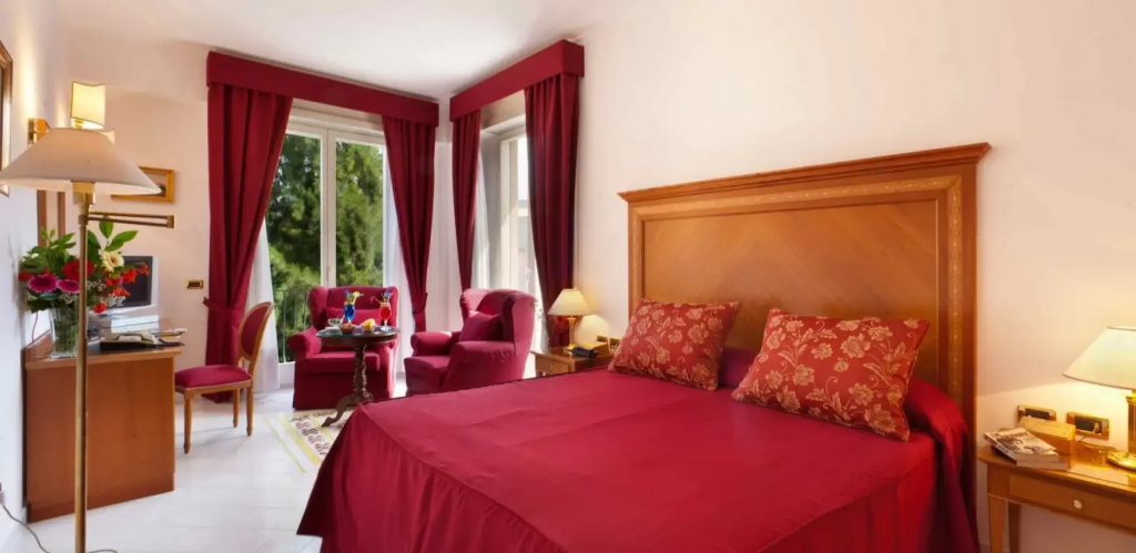 De Musset Double Junior Suite (full double bed)