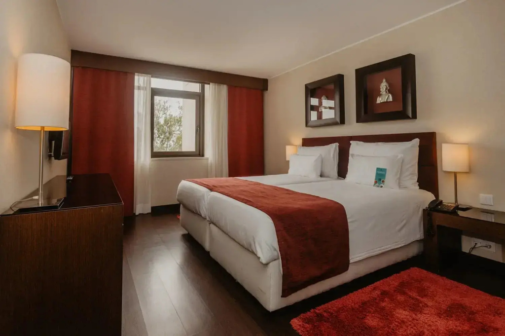 Double Junior Suite (full double bed)