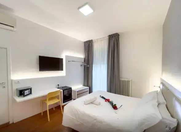 Double room (twin beds)