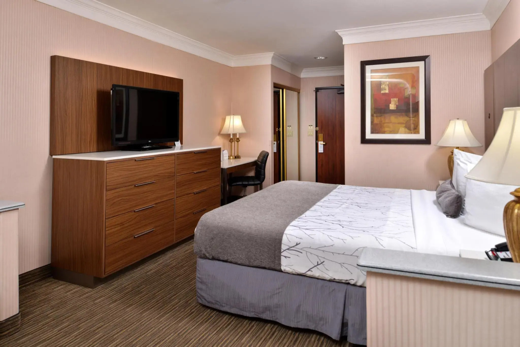 Best Western Plus Suites Hotel - LAX  Airport LA Stadium — фото