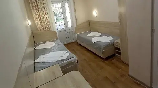 One-room Economy Building 4 Double room (twin beds)