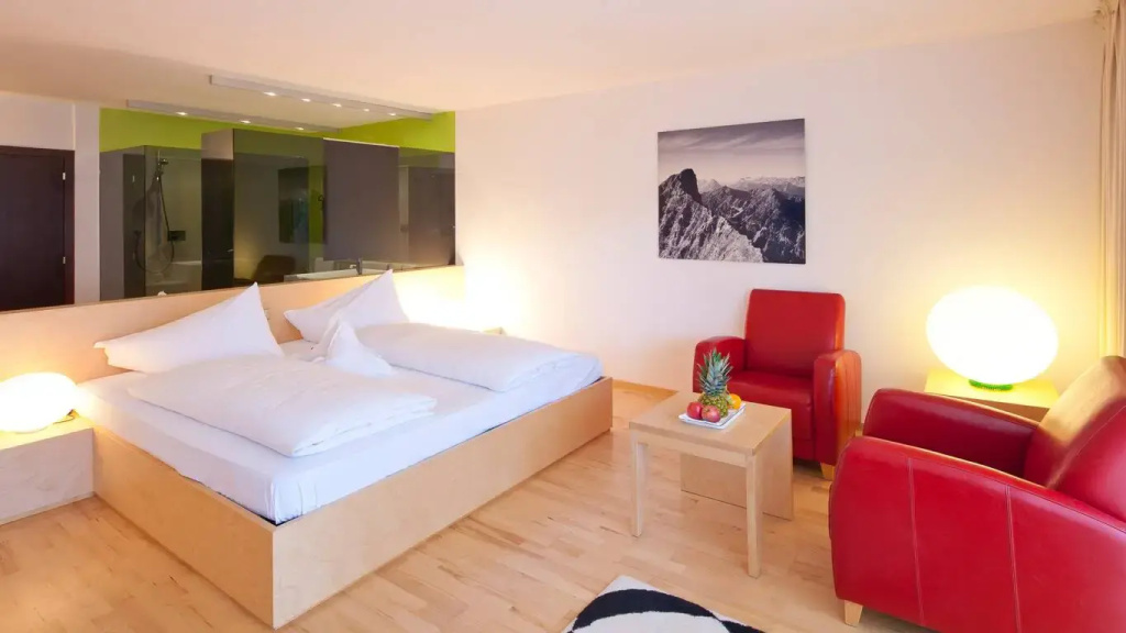 Superior South East Double (full double bed)