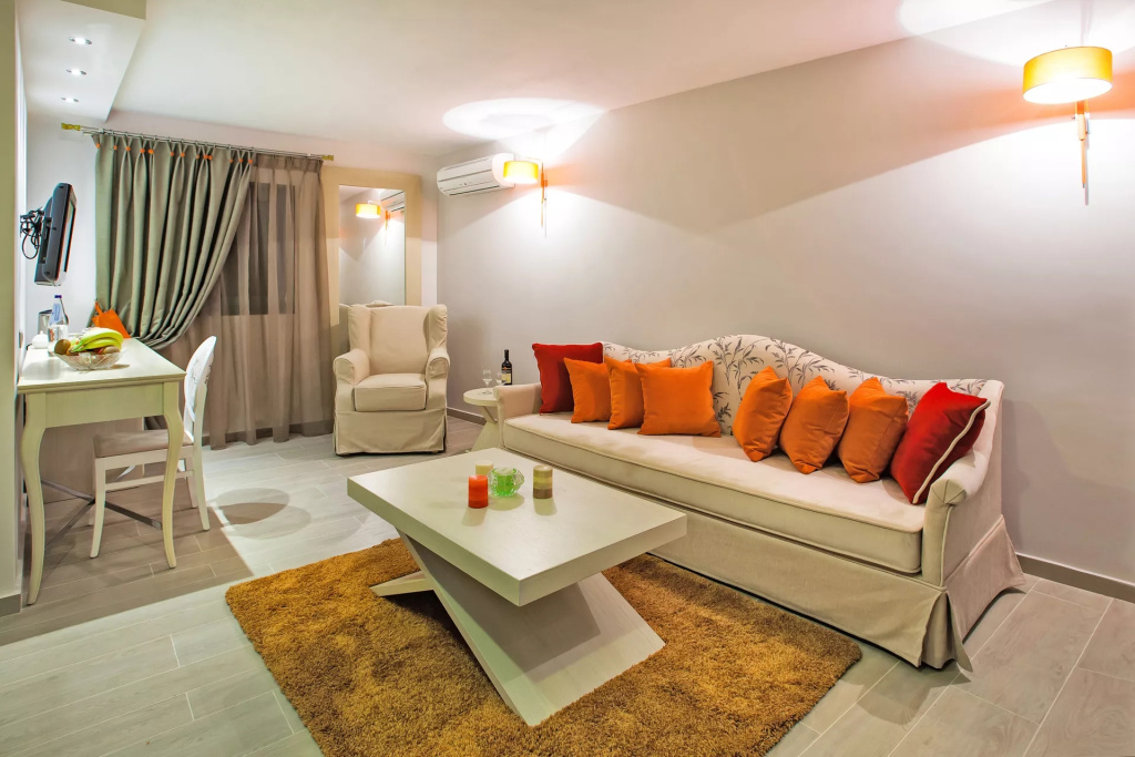 1 Bedroom Classic Double Suite (full double bed)