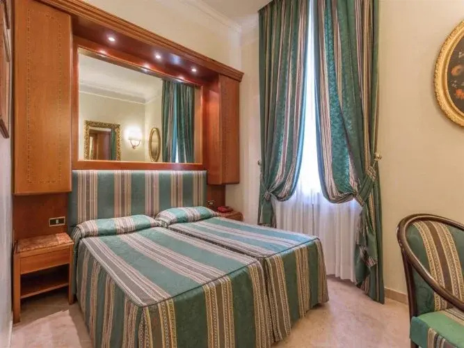 Double room (twin beds)