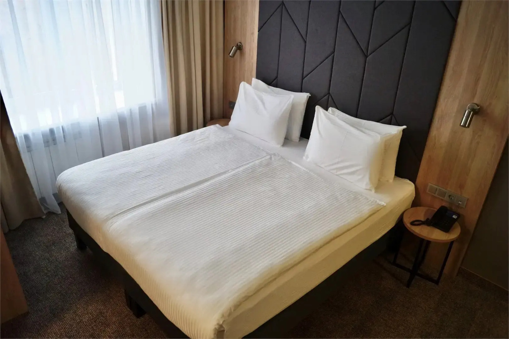 Double Apartment (full double bed)