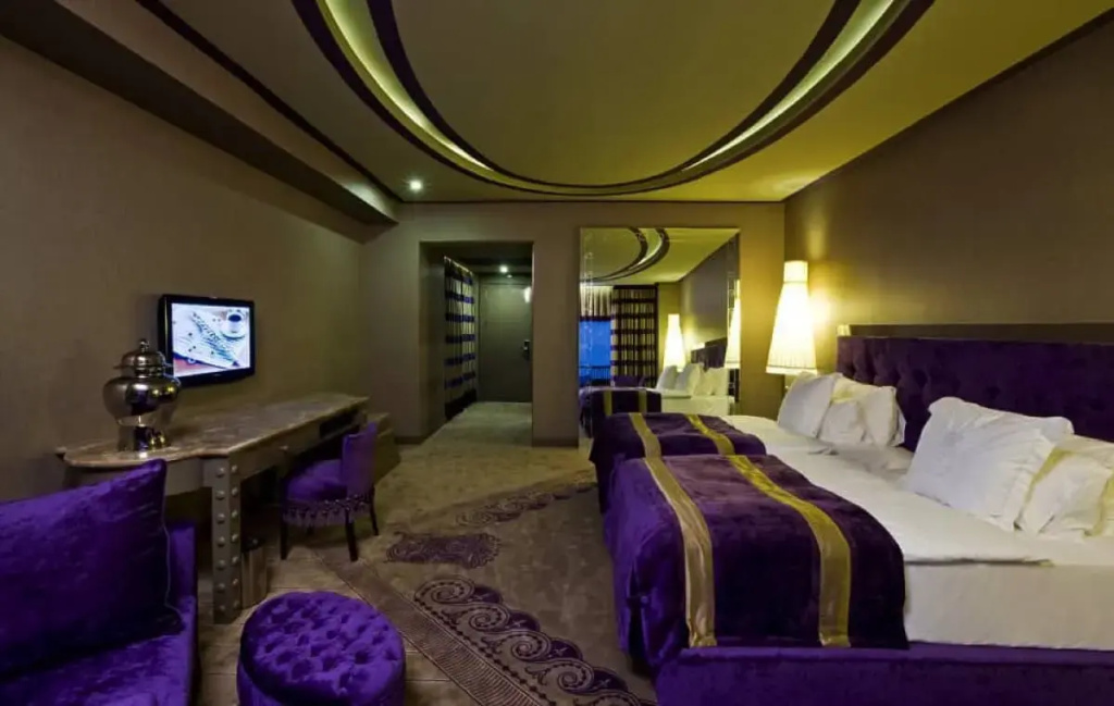 Luxury Double room (full double bed)