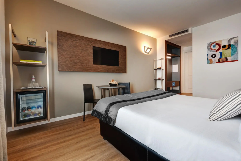 Rome Art Hotel - Chambres