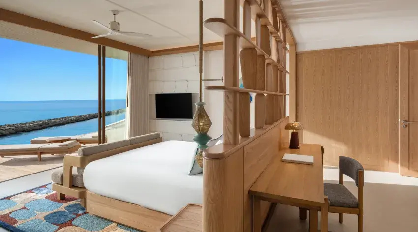 3 Bedrooms Sunset Overwater Pool Residence