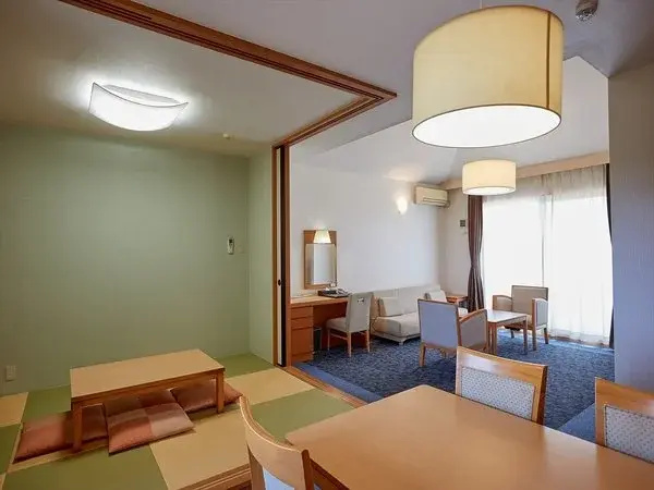 Japanese-Western 3 Floor Double room (twin beds)