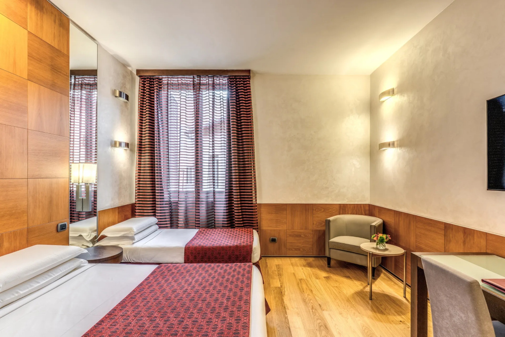 Triple room