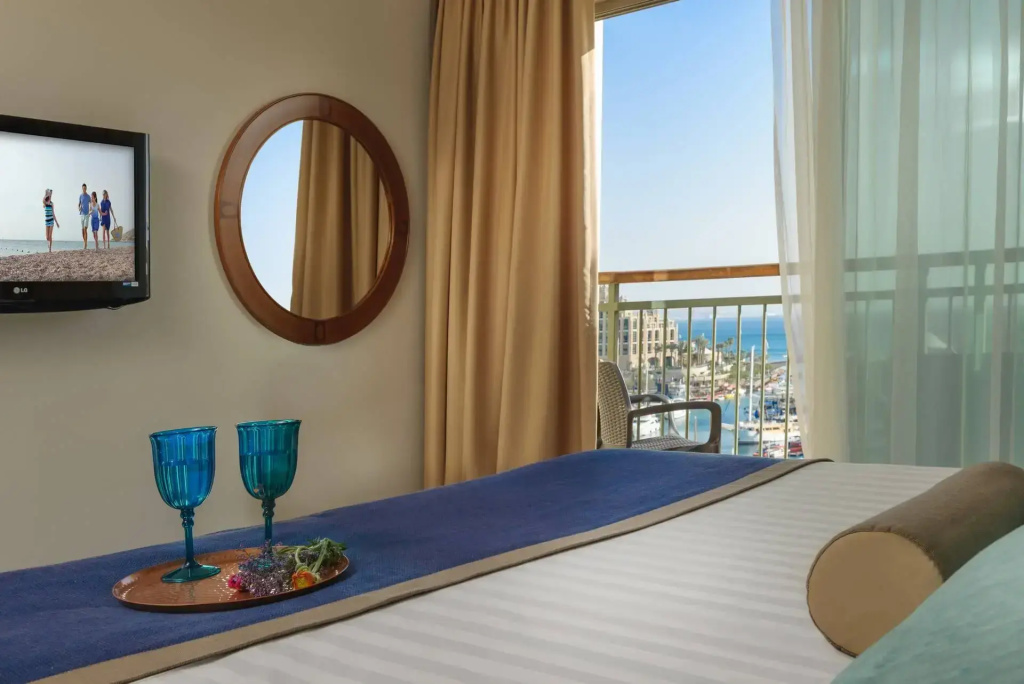 Double Family U Junior Suite (full double bed)
