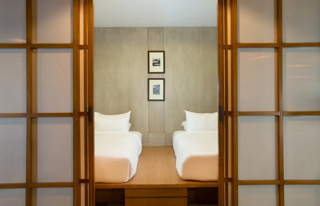 Little Double France (twin beds)