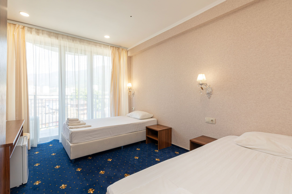 Номер Семейный в Европа