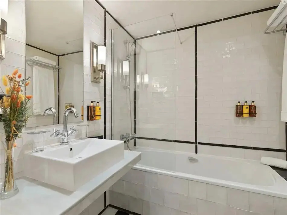 H10 Catalunya Plaza Boutique Hotel - Chambres